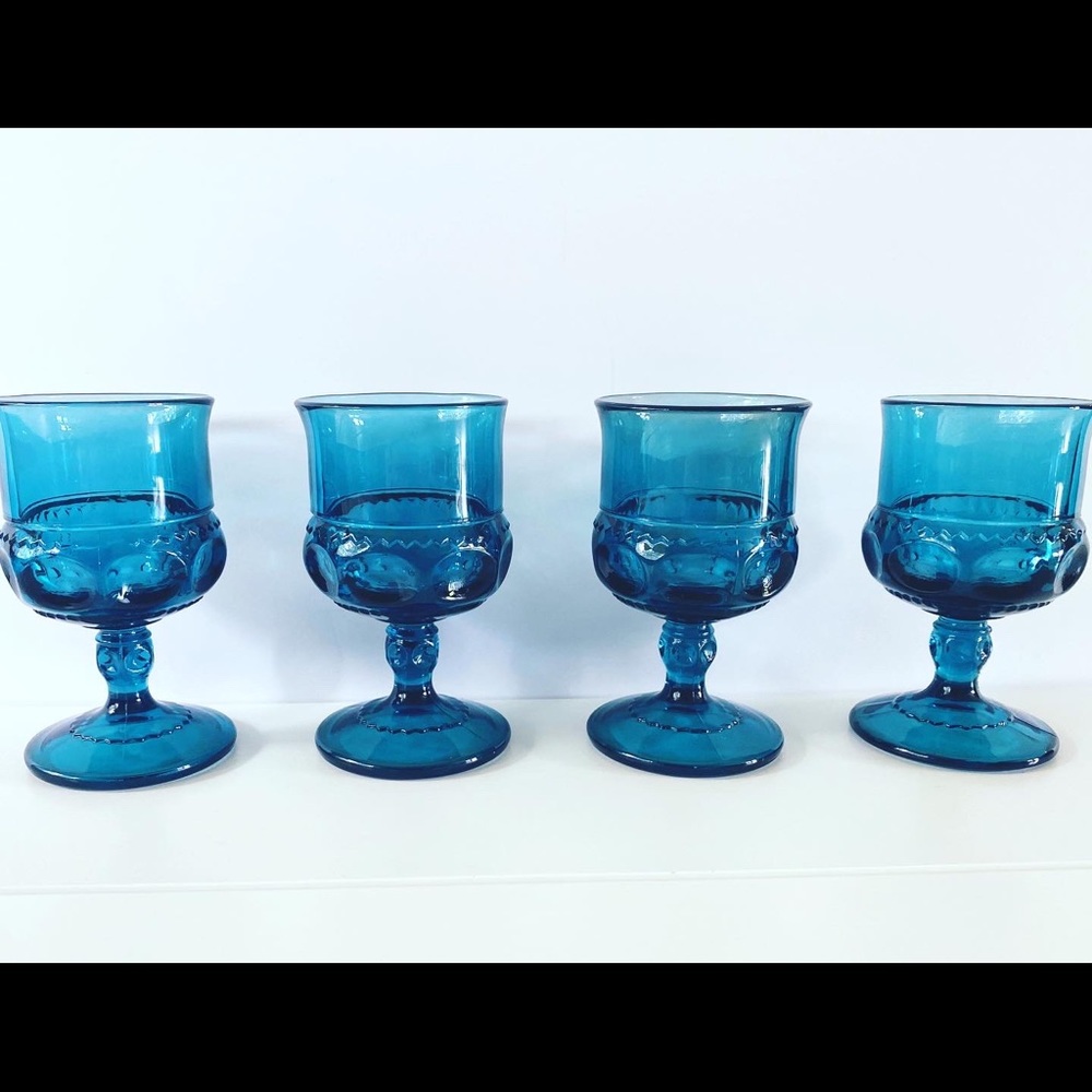 Mini blue goblets - Picture 3 of 3